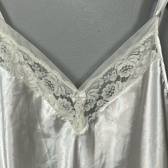 Oscar De La Renta White Lace Chest Maxi Slip size L - Picture 9 of 10